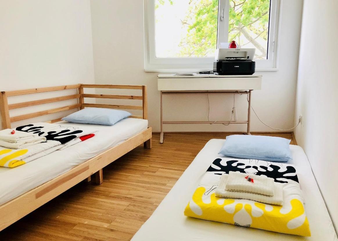 Cozy Danube Room - 15 Mins To Downtown Виена Екстериор снимка